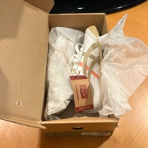 Women’s onitsuka tiger mexic 66